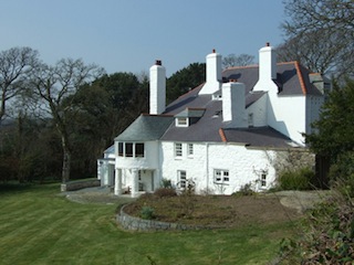 Ty Newydd